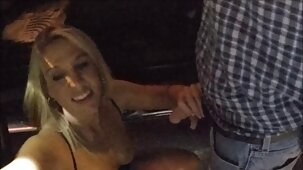 અને પ્રથમ સેકસી વીડિયો ડાઉનલોડ blowjob!.